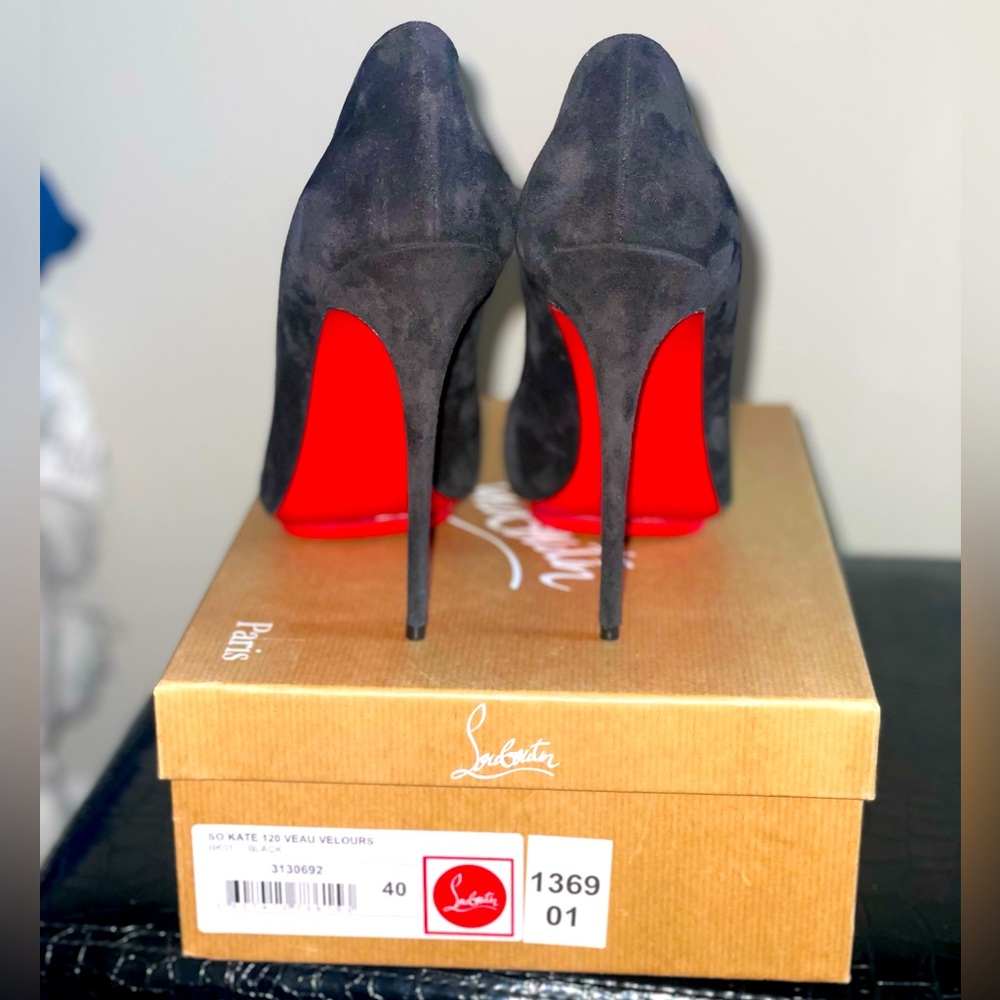 Christian Louboutin Pumps
